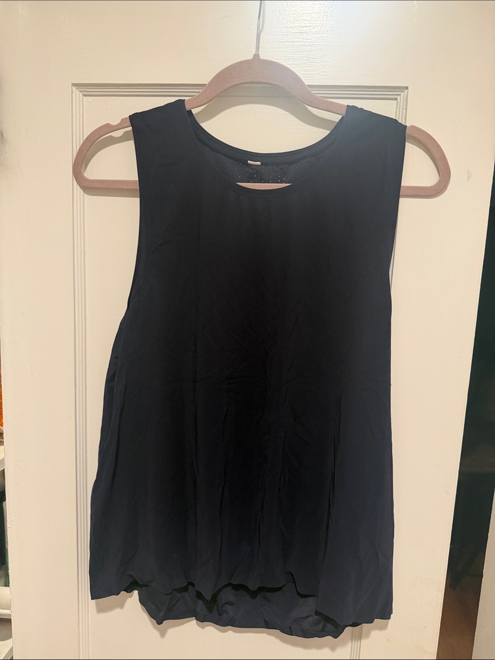 lululemon athletica Black Sleeveless Scoop Neck Tank